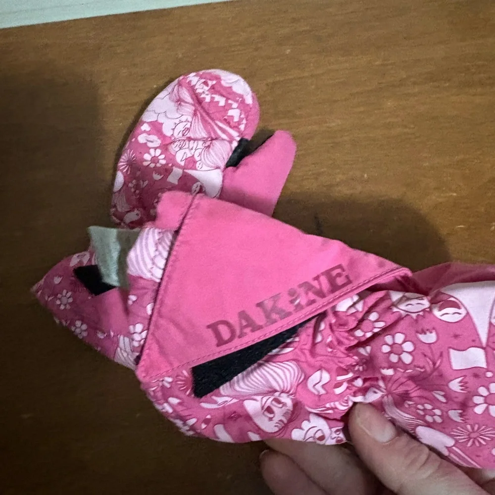 Dakine Kids' Pink Patterned Mittens